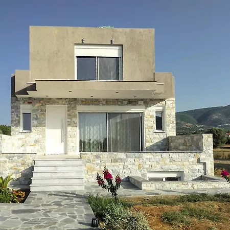 Sol Y Sal Villa Erétria